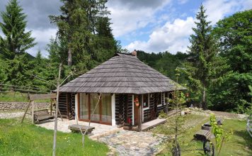 Casa Bunicilor Cazare in Bucovina