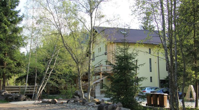 Casa Luş Cazare Pensiune Bucovina Vatra Dornei