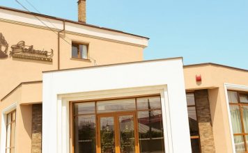 Hotel Bohemia din Bacău, locul perfect pentru un popas