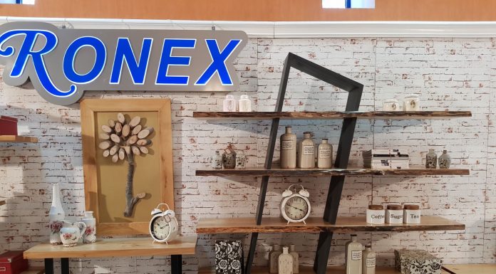 Alege RONEX – producător mobilă lemn masiv LA COMANDĂ în Bucureşti şi Ilfov Alege RONEX - producător mobilă lemn masiv LA COMANDĂ în Bucureşti şi Ilfov