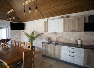 Bucătărie în stil minimalist: 5 elemente de bază Bucătărie în stil minimalist: 5 elemente de bază