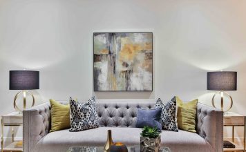 Cum să-ți decorezi apartamentul cu artă abstractă Cum să-ți decorezi apartamentul cu artă abstractă