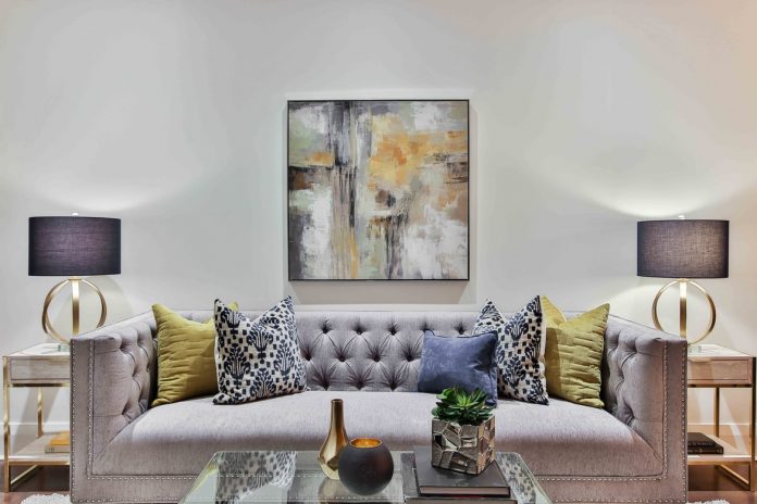 Cum să-ți decorezi apartamentul cu artă abstractă