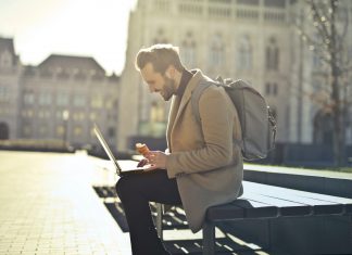 6 device-uri utile pentru nomazii digitali 6 device-uri utile pentru nomazii digitali