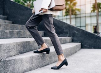 Ai dureri de picioare la birou? Alege cea mai comodă încălțăminte office de la Garkony Ai dureri de picioare la birou? Alege cea mai comodă încălțăminte office de la Garkony