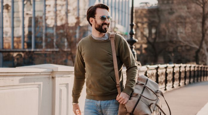 Cum să creezi o ținută casual bărbătească de efect? Cum să creezi o ținută casual bărbătească de efect?