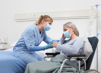 Care sunt beneficiile cazării într-un cămin de bătrâni Care sunt beneficiile cazării într-un cămin de bătrâni