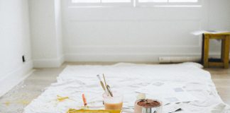 Share Iulian Sanducu Oferă-i casei tale ce este mai bun: Cum să alegi vopseaua lavabilă de calitate înaltă pentru un finisaj impecabil? Share Iulian Sanducu Oferă-i casei tale ce este mai bun: Cum să alegi vopseaua lavabilă de calitate înaltă pentru un finisaj impecabil?