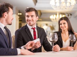 Organizarea unei întâlniri de afaceri în București. Sfaturi și idei pentru negocieri de succes Organizarea unei întâlniri de afaceri în București. Sfaturi și idei pentru negocieri de succes