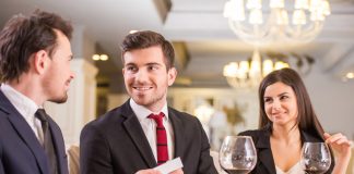 Organizarea unei întâlniri de afaceri în București. Sfaturi și idei pentru negocieri de succes Organizarea unei întâlniri de afaceri în București. Sfaturi și idei pentru negocieri de succes