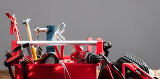 Scule esențiale pentru orice meșter: ce nu trebuie să lipsească din trusa ta? Scule esențiale pentru orice meșter: ce nu trebuie să lipsească din trusa ta?