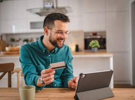 Ce înseamnă, de fapt, un credit 100% online și cum funcționează Ce înseamnă, de fapt, un credit 100% online și cum funcționează
