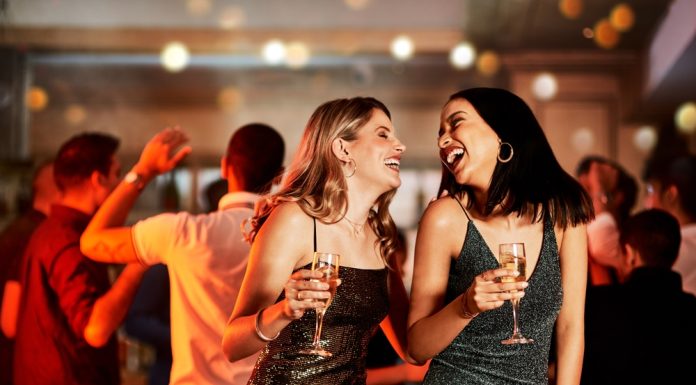 De ce să alegi Domeniile Săftica pentru 8 Martie: Cadrul perfect pentru o seară specială De ce să alegi Domeniile Săftica pentru 8 Martie: Cadrul perfect pentru o seară specială