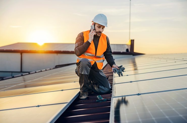 Greșelile frecvente ale firmelor care investesc în sisteme fotovoltaice industriale Greșelile frecvente ale firmelor care investesc în sisteme fotovoltaice industriale