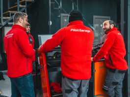 Ghidul cumpărătorului de mașini second hand. De ce verificarea tehnică independentă este singurul pas care contează cu adevărat Ghidul cumpărătorului de mașini second hand. De ce verificarea tehnică independentă este singurul pas care contează cu adevărat