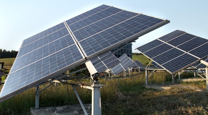 Energia produsă acasă: un avantaj care se vede în fiecare lună, explicat de rominstalsolar.ro Energia produsă acasă: un avantaj care se vede în fiecare lună, explicat de rominstalsolar.ro